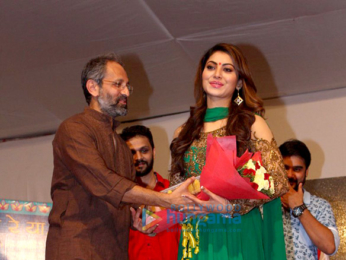 Urvashi Rautela visits the Andheri Cha Raja Ganpati
