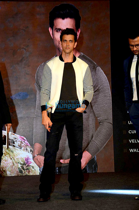 Hrithik Roshan attends the DCtex meet and greet event Hrithik Roshan attends the DCtex meet and greet event