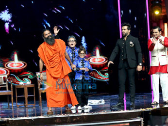 Baba Ramdev shows his dance skills on the sets of Super Dancer