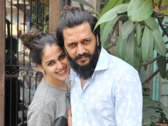 Riteish Deshmukh & Genelia Dsouza snapped post lunch at Pali Bhawan
