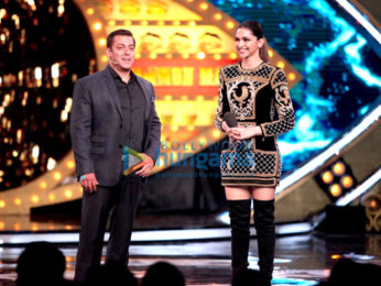 Salman Khan & Deepika Padukone launch 'Bigg Boss 10'