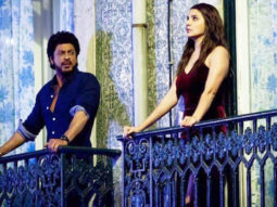 Shah Rukh Khan & Anushka Sharma Redefine Silent Love In This Leaked Footage Of ‘The Ring’