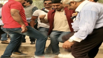 Mohammad Rafi fans burn posters of Ae Dil Hai Mushkil