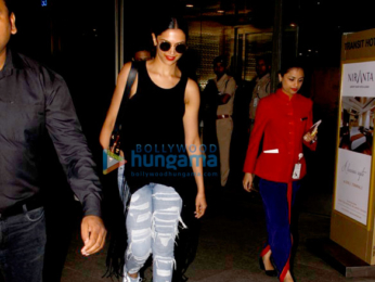 Deepika Padukone snapped as she returns from Bangalore