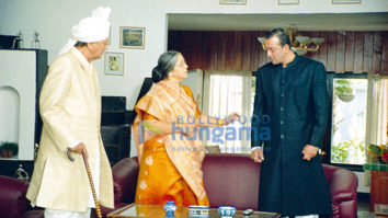 Movie Still From The Film Munnabhai MBBS