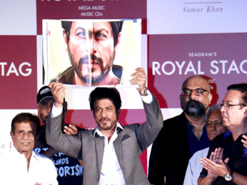 Shah Rukh Khan graces the launch of Samar Khan's book titled SRK 25 Years of a Life
