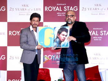 Shah Rukh Khan graces the launch of Samar Khan's book titled SRK 25 Years of a Life