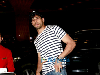 Sidharth Malhotra departs to shoot Reload in Bangkok