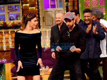 Cast of 'Kaabil' promote their film on The Kapil Sharma Show