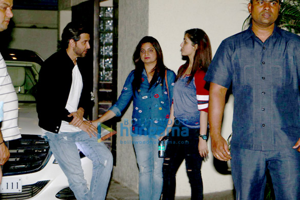 Hrithik Roshan, Yami Gautam, Sussanne Roshan and others snapped post party at Rakesh Roshan’s house Hrithik Roshan, Yami Gautam, Sussanne Roshan and others snapped post party at Rakesh Roshan’s house