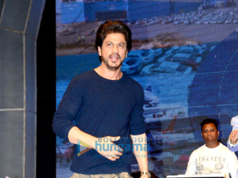 Shah Rukh Khan, Salman Khan, Karisma Kapoor, Kangna Ranaut and others celebrate 'International Customs Day'