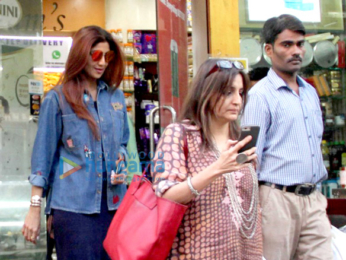 Shilpa Shetty snapped shopping in Bandra