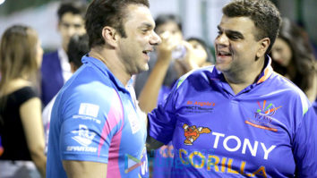 Sohail Khan’s Team Mumbai Heros Vs Tony Gorilla at the Tony Premiere League cricket match