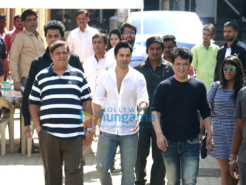 Varun Dhawan, David Dhawan and Sajid Nadiadwala at Judwaa 20th year media meet
