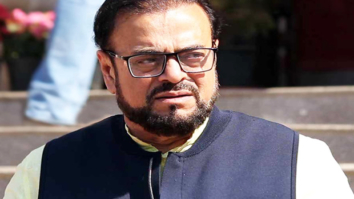 Abu Azmi mocks Karan Johar for opting surrogacy