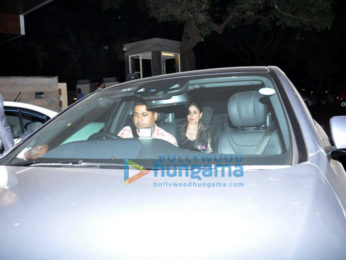 Arbaaz Khan, Malaika Arora, Kareena Kapoor Khan and Karisma Kapoor party at a friend's house warming bash