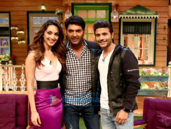 Film maker Abbas Burmawalla, Mustan Burmawalla and the cast of his film 'Machine' at 'The Kapil Sharma Show'