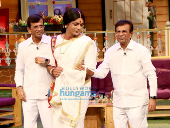 Film maker Abbas Burmawalla, Mustan Burmawalla and the cast of his film 'Machine' at 'The Kapil Sharma Show'