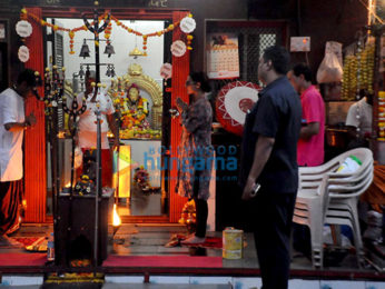 Kajol snapped offering prayers at a local temple