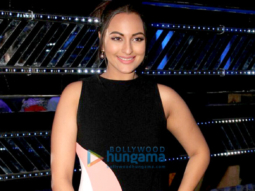 Sonakshi Sinha promotes ‘Noor’ on ‘Indian Idol’