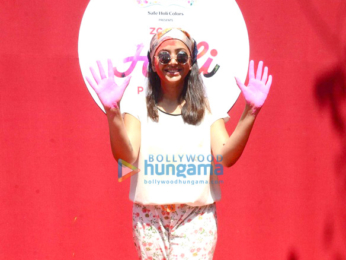 Varun Dhawan & Alia Bhatt grace Zoom Holi bash 2017