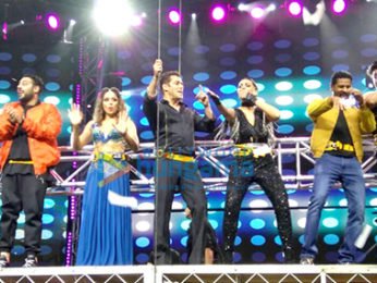 Salman Khan, Prabhu Dheva & Badshah perform for Da-bangg Tour Concert in Sydney