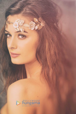 Celebrity Photo Of Evelyn Sharma
