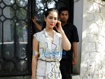Malaika Arora Khan, Arjun Kapoor, Sussanne Khan and others at a friend's birthday brunch