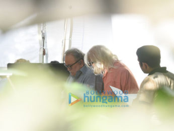 Amitabh Bachchan snapped on the sets of 102 Not Out in Bandra