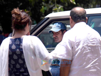 Arbaaz Khan and Malaika Arora snapped at court post getting divorced-4