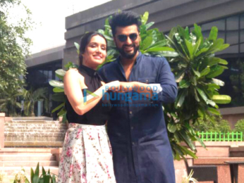 Arjun Kapoor and Shraddha Kapoor snapped promoting their film Half Girlfriend in Kolkatta