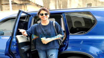 Neetu Kapoor snapped at PVR (Juhu)