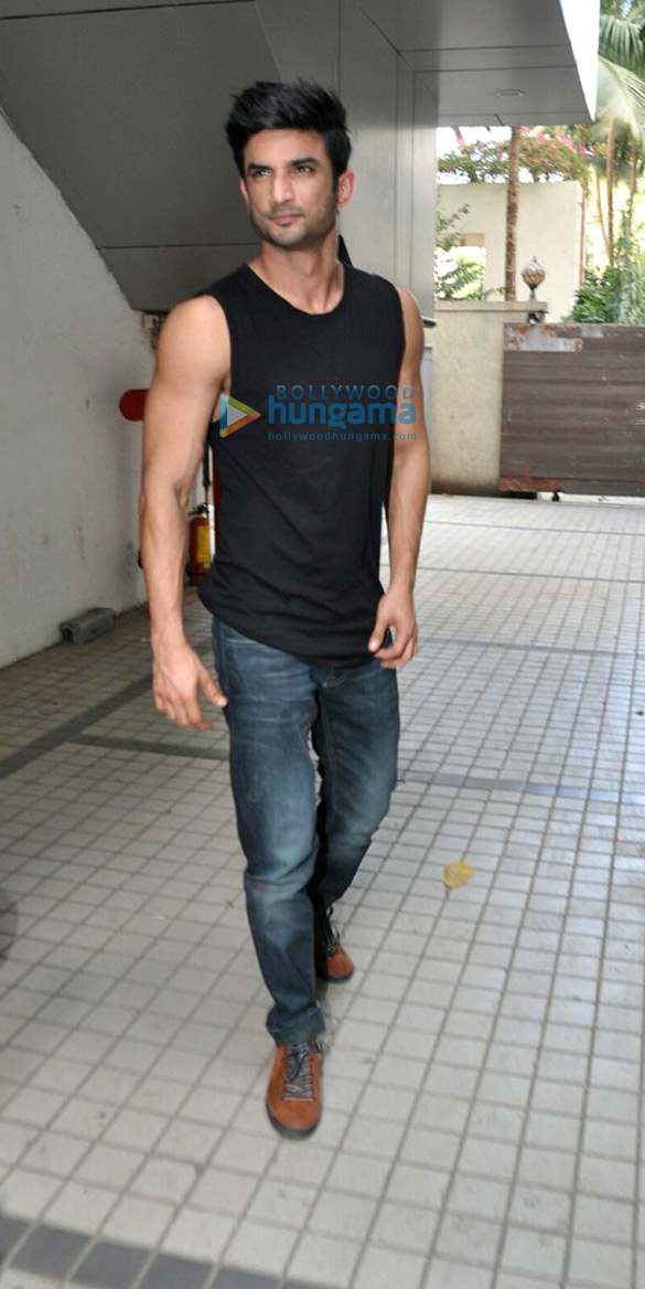 Sushant Singh Rajput snapped promoting his film ‘Raabta’ Sushant Singh Rajput snapped promoting his film ‘Raabta’