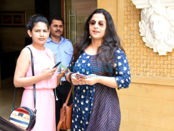 Vidya Balan snapped post dubbbing in Bandra
