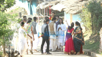 Movie Stills Of The Movie Duniya Khatam Ho Rahi Hai