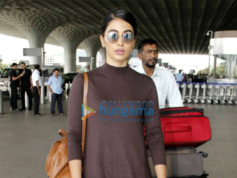 John Abraham, Alia Bhatt, Sushmita Sen & others snapped at the airport