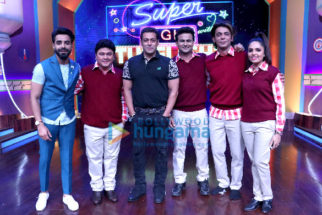 Salman Khan laughed his heart out at Super Night with Tubelight
