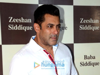 Shah Rukh Khan and Salman Khan grace Baba Siddique's Iftaar party
