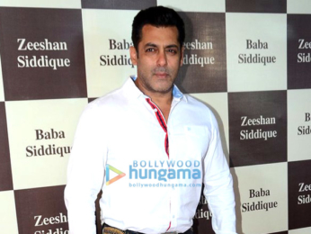 Shah Rukh Khan and Salman Khan grace Baba Siddique's Iftaar party