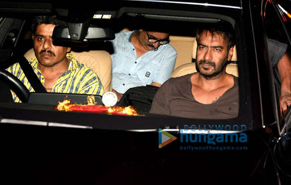 Ajay Devgn, Parineeti Chopra, Tusshar Kapoor, Arshad Warsi and others snapped on the sets of ‘Golmaal Again’