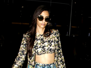 Kareena Kapoor Khan, Diana Penty, Sonam Kapoor, Kriti Sanon and Ayesha Takia Azmi at the airport