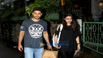 Kunal Khemu and Soha Ali Khan spotted at a cafe in Bandra