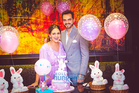 Ahana Deol hosts a ‘Secret’ baby shower for her sister Esha Deol Ahana Deol hosts a ‘Secret’ baby shower for her sister Esha Deol