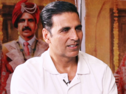 Akshay Kumar & Bhumi Pednekar Play The HOWLARIOUS Jab Shauch Ki Yaad Sataaye Game | Toilet: Ek Prem Katha