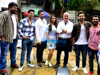 Anupam Kher unveils the poster and release date of his film 'Ranchi Dairies'