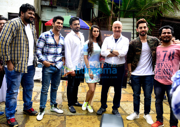 Anupam Kher unveils the poster and release date of his film ‘Ranchi Dairies’ Anupam Kher unveils the poster and release date of his film ‘Ranchi Dairies’