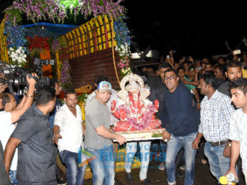 Bollywood stars at Salman Khan's Ganesh visarjan
