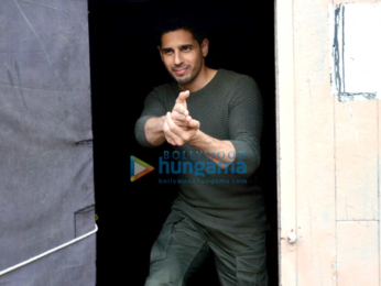 Sidharth Malhotra and Jacqueline Fernandez snapped at A Gentleman promotions