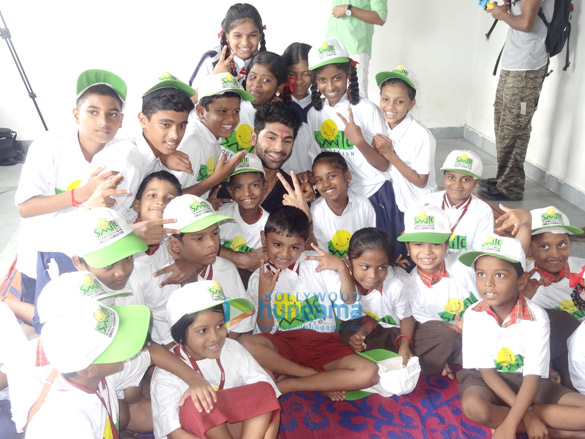 Taaha Shah snapped visiting the NGO Smile Foundation Taaha Shah snapped visiting the NGO Smile Foundation