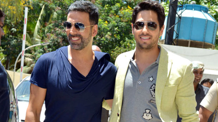 Check Out Akshay Kumar-Sidharth Malhotra’s HILARIOUS Throwback Video!
